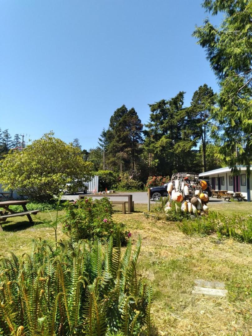 Dolphin Motel Τοφίνο Εξωτερικό φωτογραφία